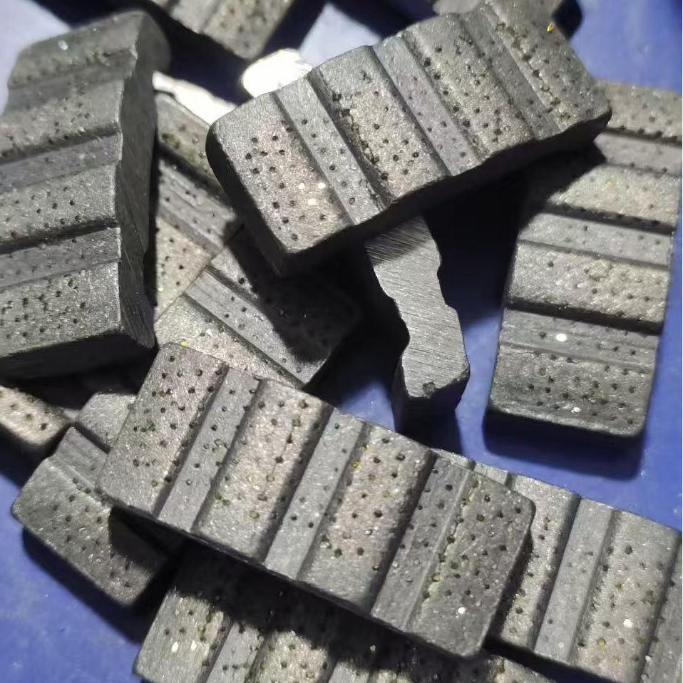 DIAMOND SEGMENTS